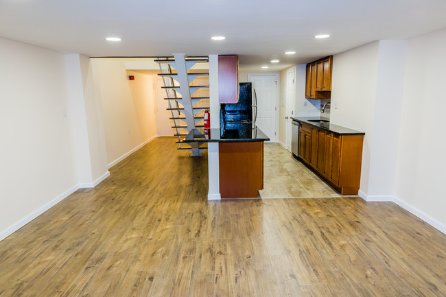 View of the kitchen from livingroom - 40 Fayette St