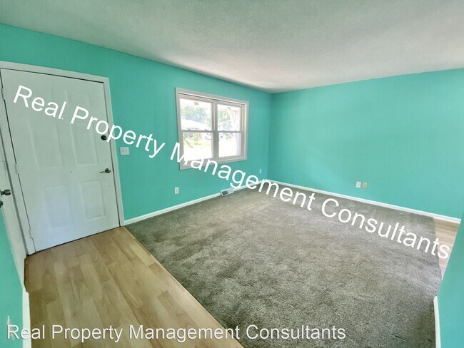 Building Photo - 3 br, 2 bath House - 5729 N Drury Ave