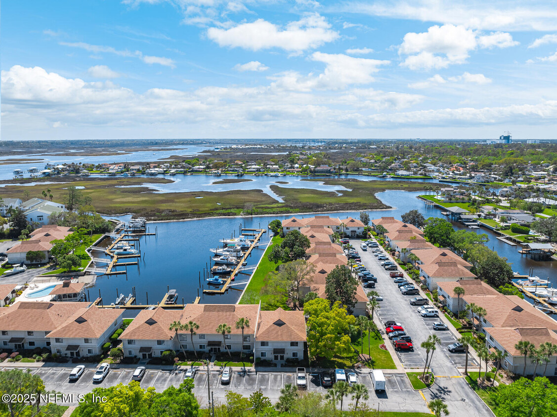Foto principal - 14750 Beach Blvd