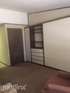 Building Photo - 206 Red Deer Ln