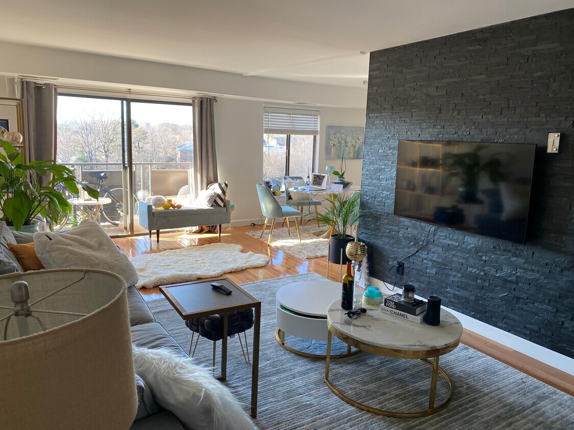 3100 S Manchester St Unit Beautiful Top Floor Penth Falls Church VA 3100-s-manchester-st-unit-beautiful-top-floor-penth-falls-church-va