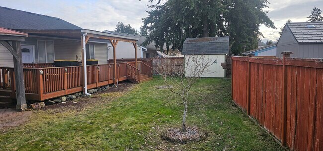 Foto del edificio - 21816 43rd Avenue Ct E