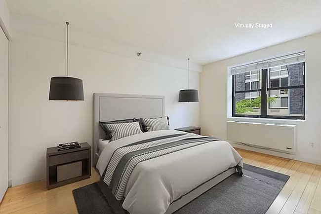 Building Photo - 313 W 53rd St