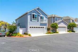 Building Photo - 1556 Hyannis Ln