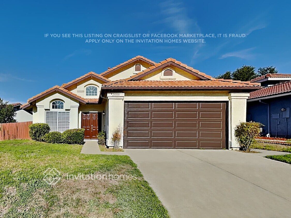 Foto principal - 24808 Half Dome Ct