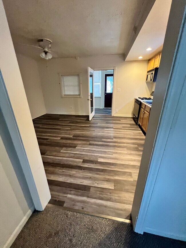 Foto del edificio - 481 2nd St