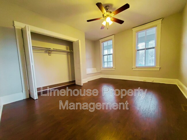 Building Photo - 638 Mt Vernon Ave