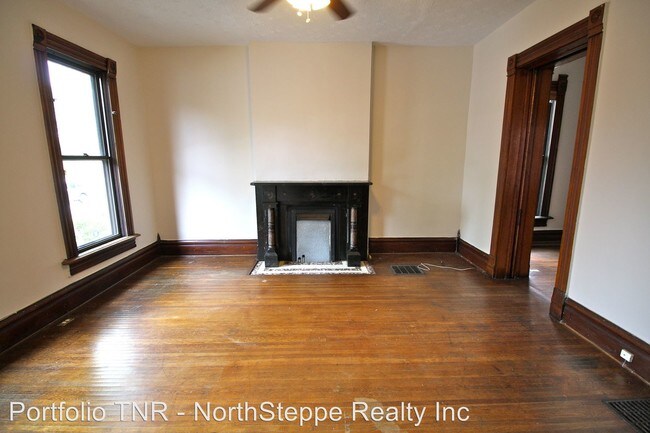 Building Photo - 50 King Ave