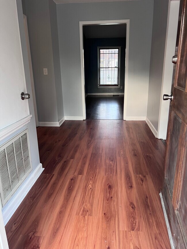 Foyer - 7322 Reedy Creek Dr