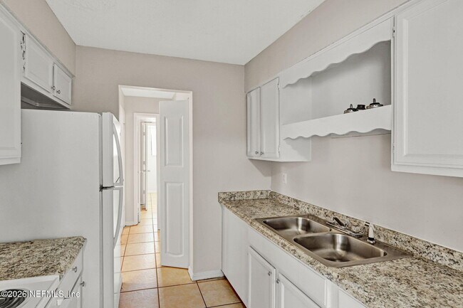Building Photo - 478 Bentwood Ln