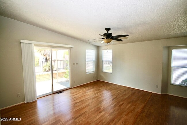 Building Photo - 6250 S Pinehurst Dr