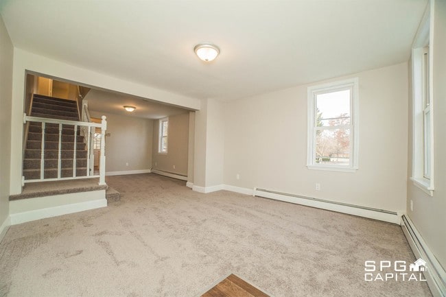 Building Photo - 230 N Pitt St