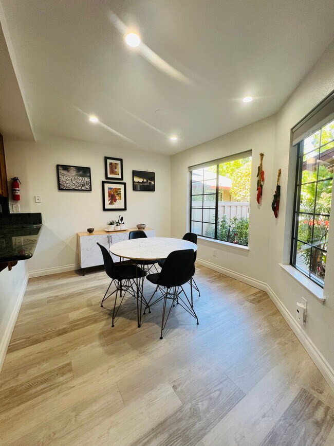 Building Photo - 2018 Julius Ct