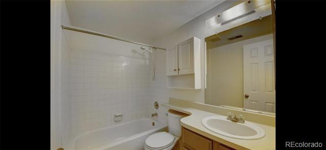 Building Photo - 3606 S Depew St