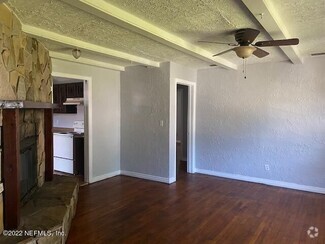 Building Photo - 5422 Tyler Ave