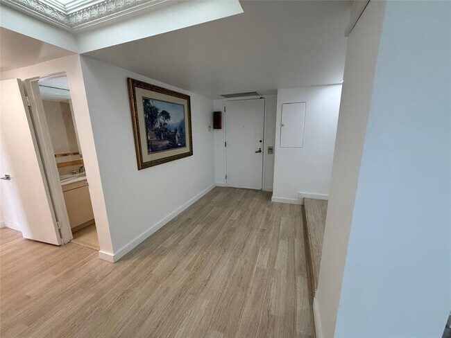 Foto del edificio - 19707 Turnberry Way