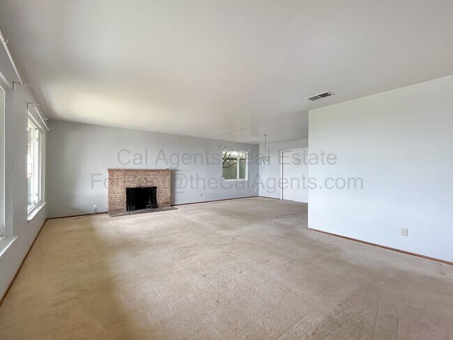 Building Photo - 242 Stantonville Dr