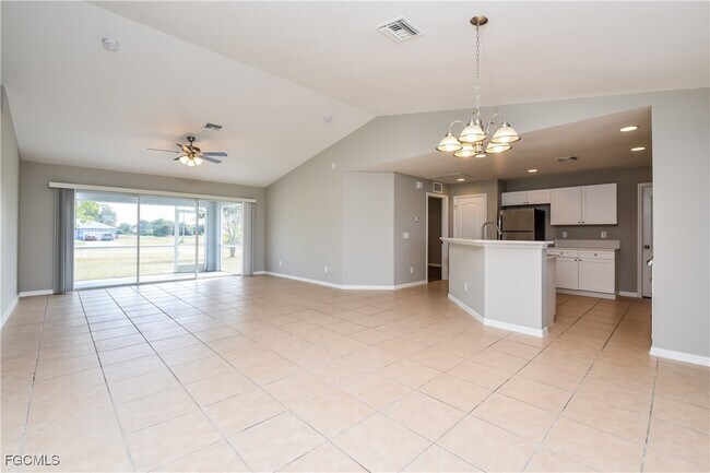 Foto del edificio - 1629 NW 5th Pl
