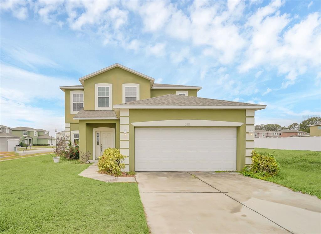 Foto principal - 2311 Whitley Ln