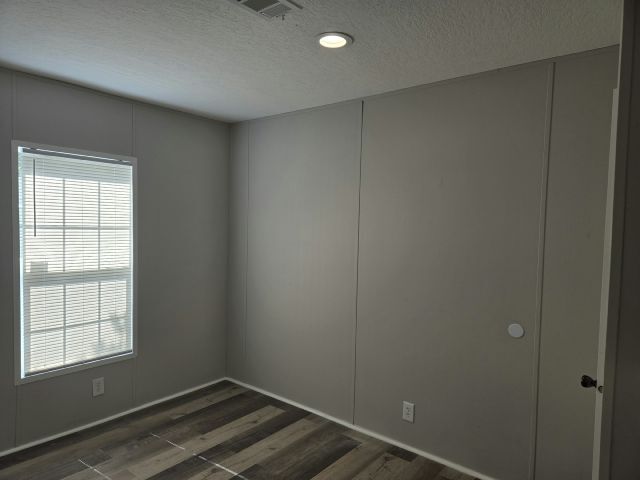 Foto del edificio - 209 Birch Ln