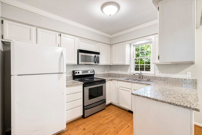 Building Photo - Application Pending! Cozy Duplex in Booker...