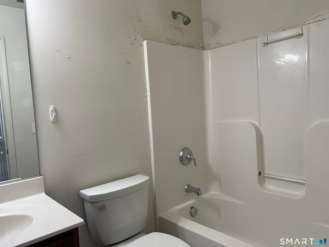 Foto del edificio - 793 Federal Rd