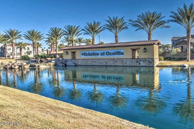 Foto del edificio - 922 W Yellowstone Way