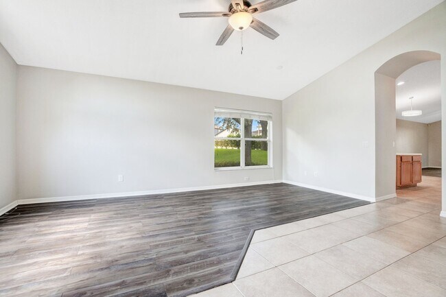 Foto del edificio - New Rental!