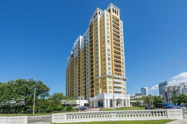 Foto del edificio - 345 Bayshore Blvd