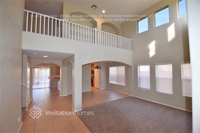 Foto del edificio - 8134 W Hilton Ave