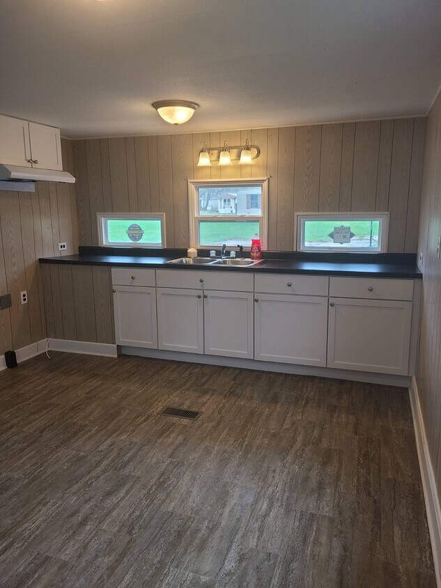 Foto principal - 5051-5081 Citrus Rd NW