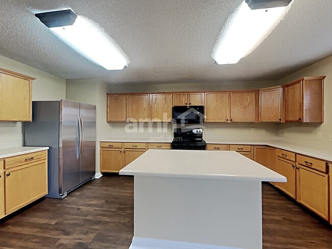 Foto del edificio - 6551 Westland Dr