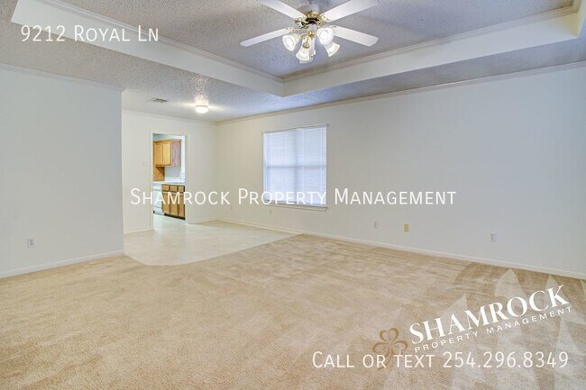 Building Photo - Three-Bedroom Duplex