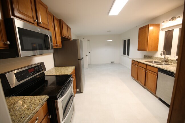 Foto del edificio - 3191 E Broad St