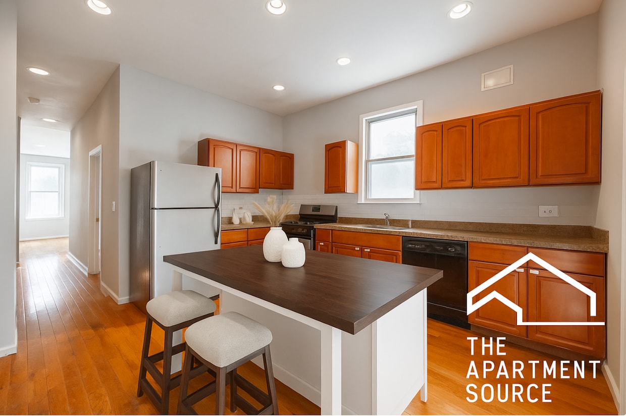 Photo - 2416 North Maplewood Avenue, Unit 1S