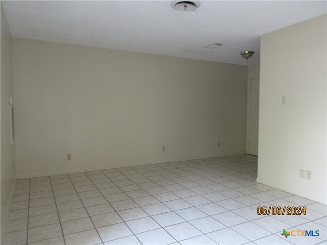 Foto del edificio - 1705 Kirk Ave