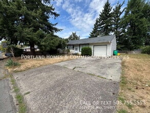 Building Photo - 16947 SE Mill St