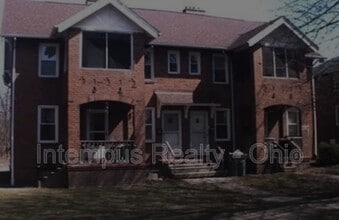 Building Photo - 329 Hayes Ave