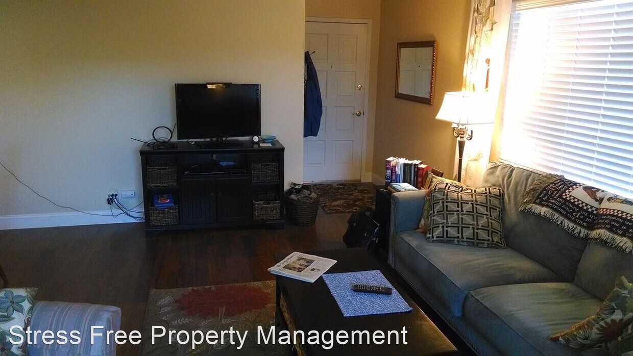 Foto principal - 2 br, 2 bath House - 935 Three Fountains