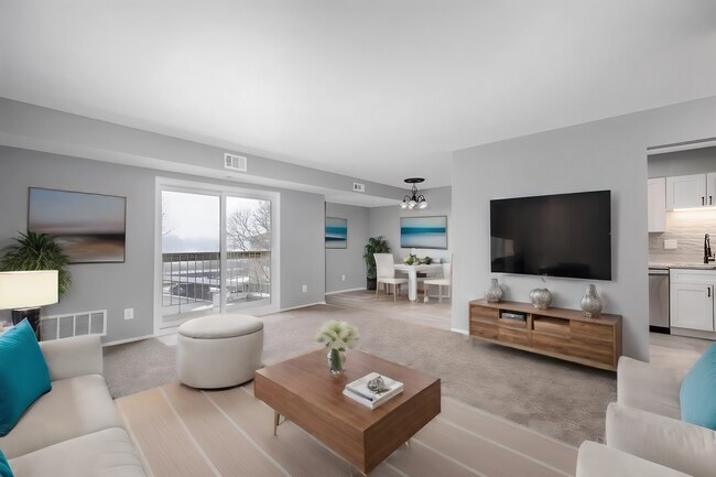 Foto del edificio - 1 BED RM CONDO - FARMINGTON HILLS