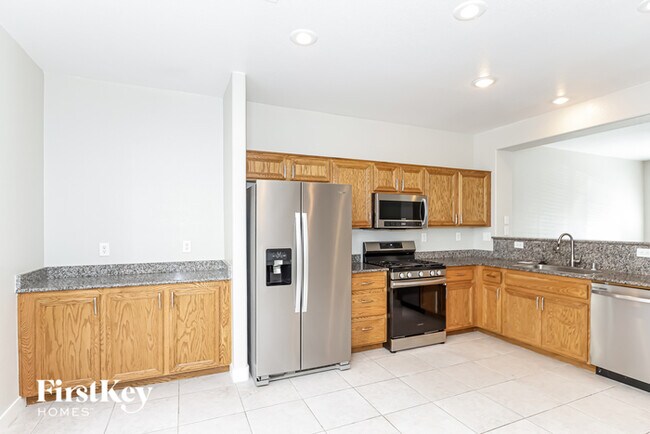 Foto del edificio - 6008 Salinas Canyon Ave