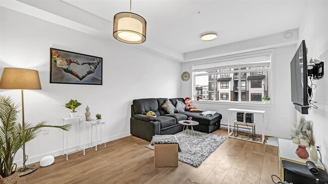 Building Photo - 5415 Brydon Crescent