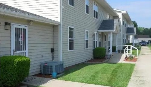 Building Photo - 77 Morgan Dr