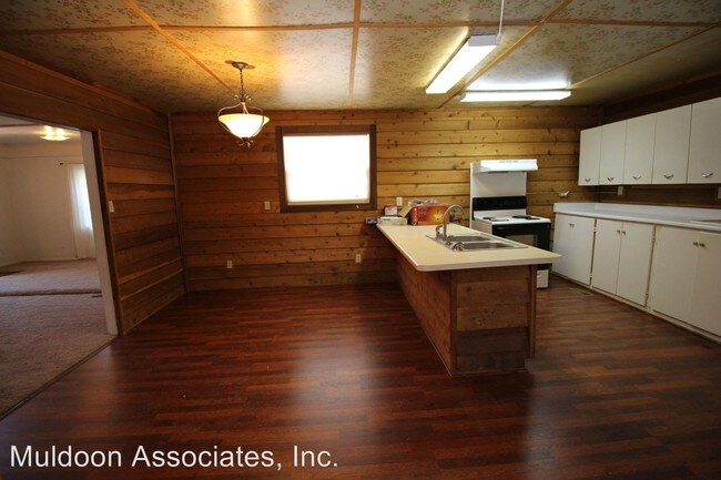 Building Photo - 3 br, 1 bath House - 7380 Maine Lane
