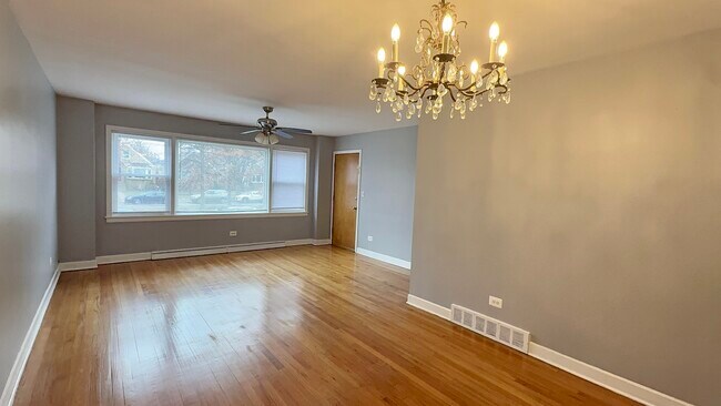 Foto del edificio - 2929 N Kolmar Ave