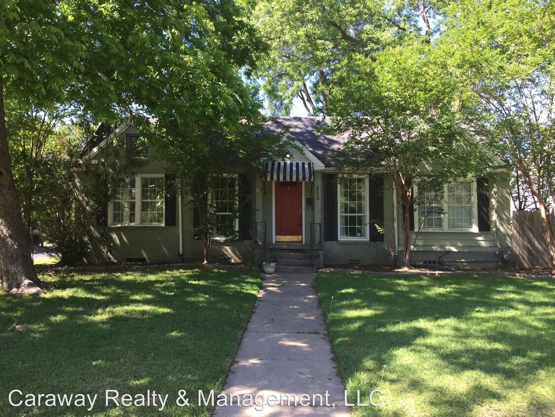 Primary Photo - 3 br, 2 bath House - 458 Slattery Blvd.