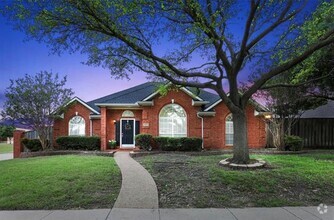 Building Photo - 4500 Portrait Ln