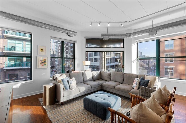 Foto del edificio - 936 W Madison St