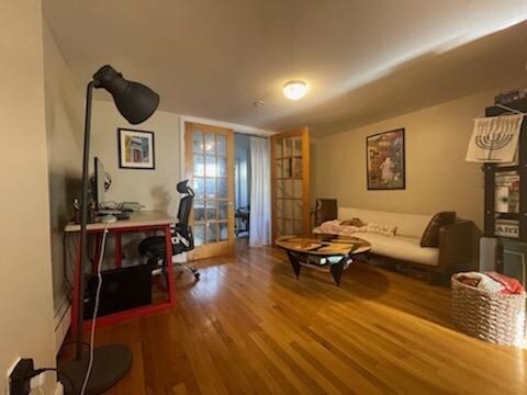 Foto del edificio - 279 7th St