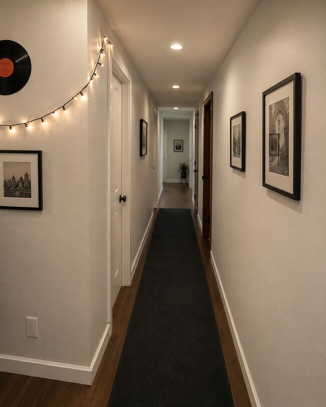 Foto del edificio - 644 W Oakdale Ave